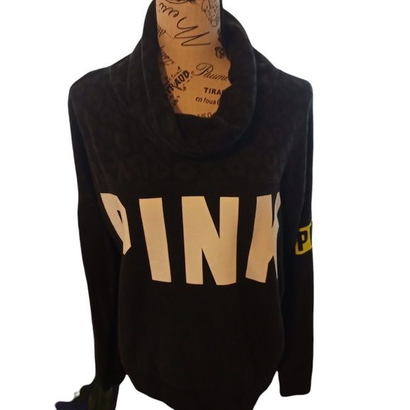 PINK Victoria's Secret Tops - Pink sweatshirt